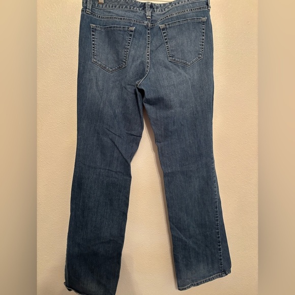 Mossimo premium denim bootcut 8 - Picture 2 of 6
